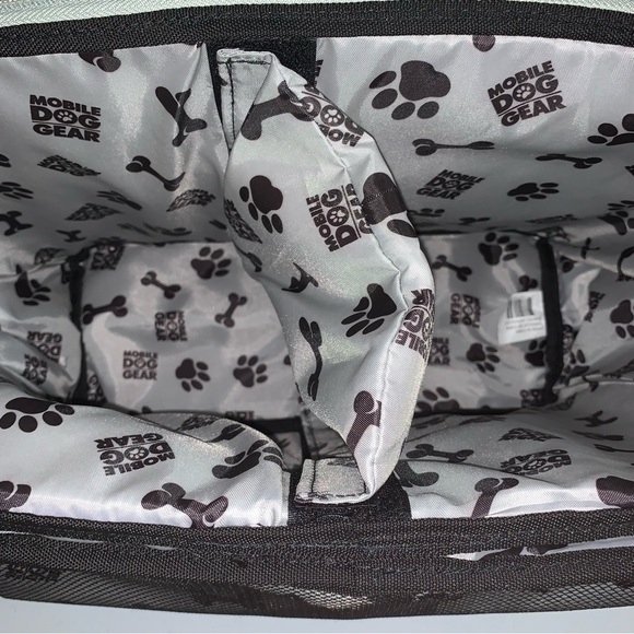 Mobile Dog Gear LSU Tigers NCAA Week Away Bag-NWT - Picture 10 of 16